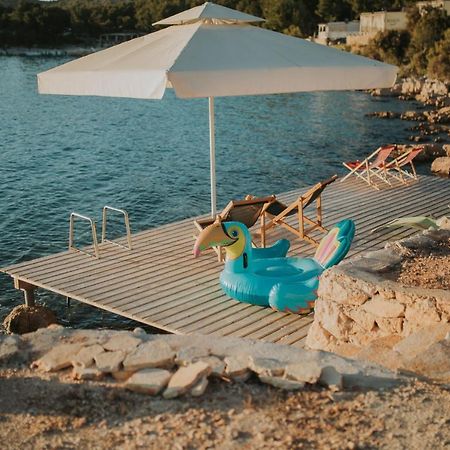 Mara'S Coast - Frida Villa Drage Bagian luar foto